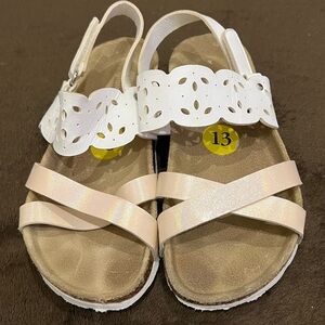Giulia Palai Girl’s Italian Rose Gold & White Sandals w/ Decorative Straps Sz 13